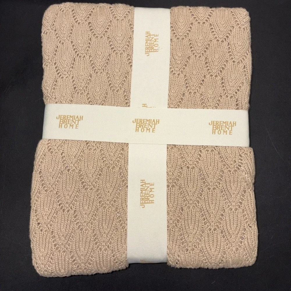 Sand Jeremiah Brent Home 100% Cotton Knitted Pointelle Scallop 50in x 60in 20744